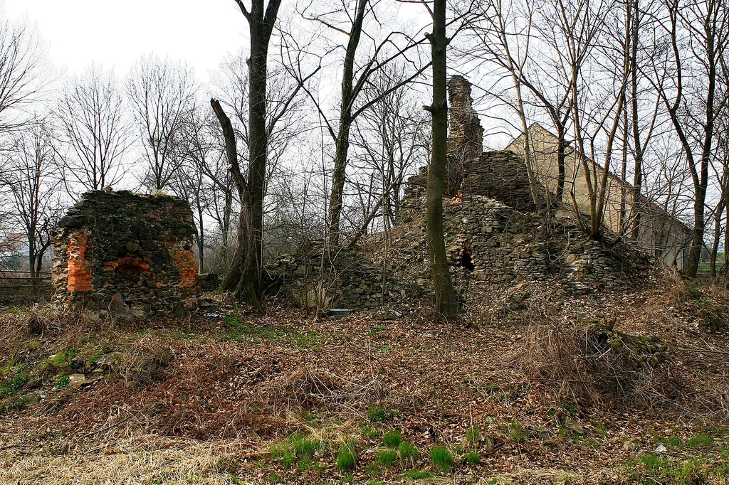Kłaczyna - ruina zamku