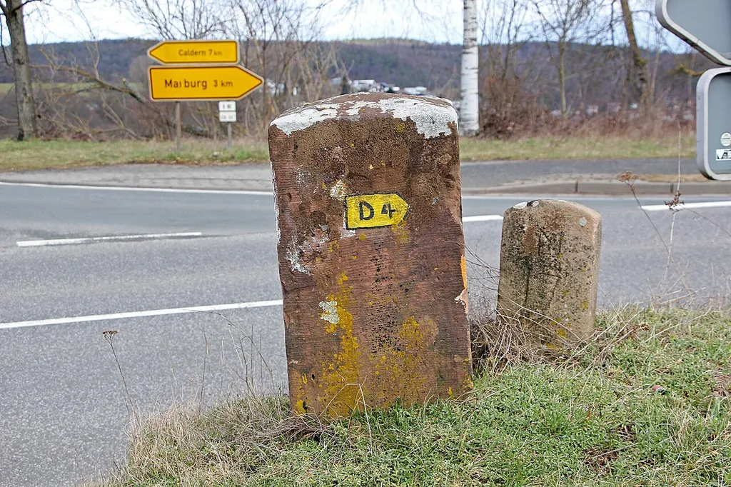 Grenzstein Marburg-Marbach-Wehrshausen