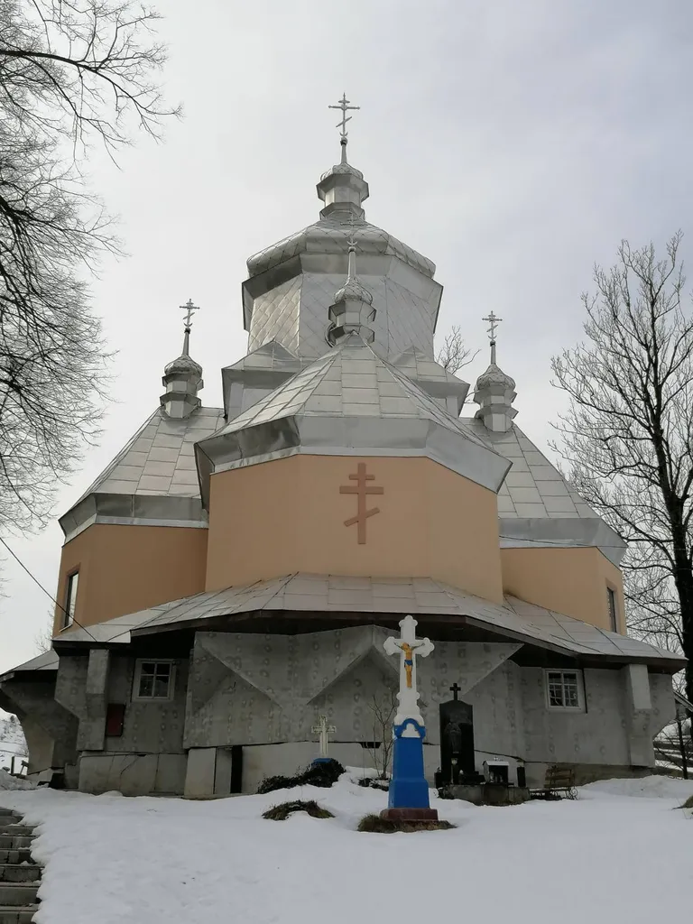 Церква Святого Архистратига Михаїла, Липовиця,