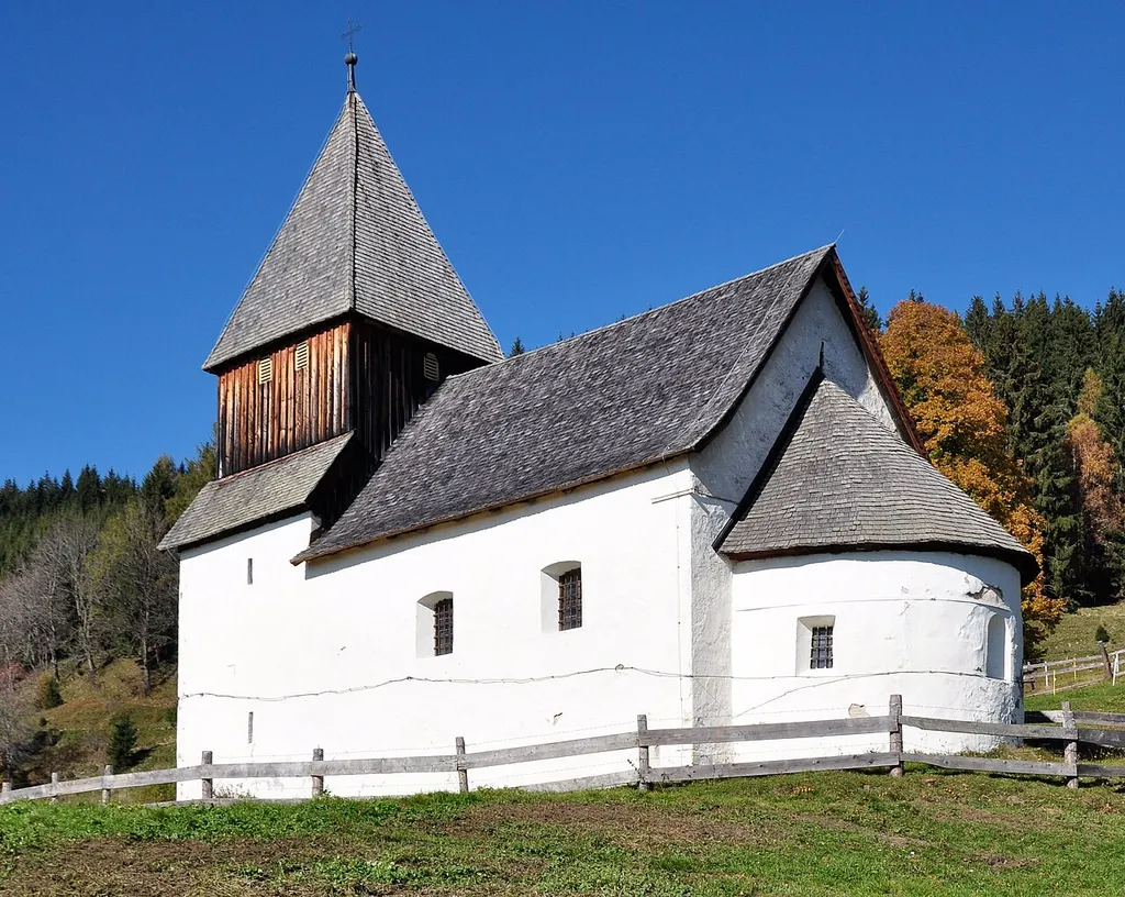 Subsidiary church Saint Leonard close to vulgo Fasch in Hoellein, municipality Straßburg, district Sankt Veit an der Glan, Carinthia, Austria, EU
