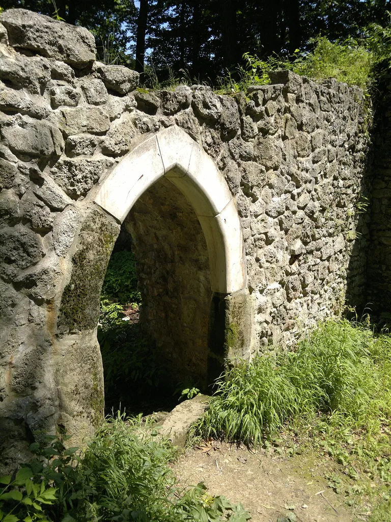 Zřícenina hradu Šostýna; Kopřivnice (CZ)