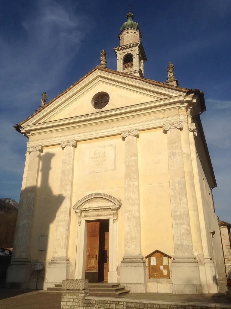 Facciata della chiesa di Santa Maria Maggiore a Cesiomaggiore.