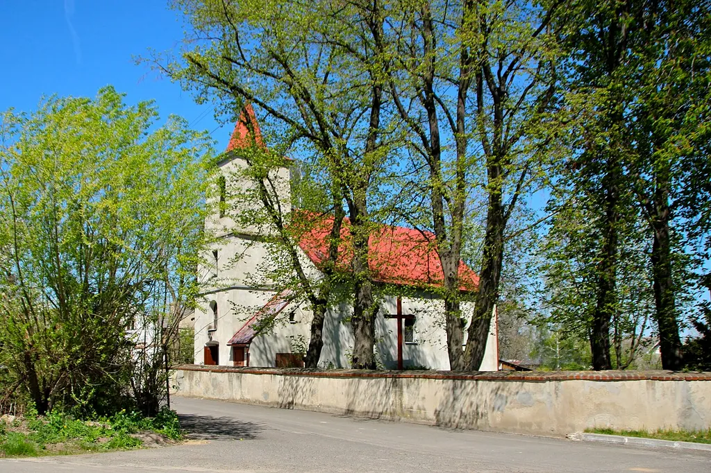 Dobieszów - rzymskokatolicki kościół filialny pw. Niepokalanego Poczęcia NMP, z XVI w., 1740 r., z poł. XIX w.