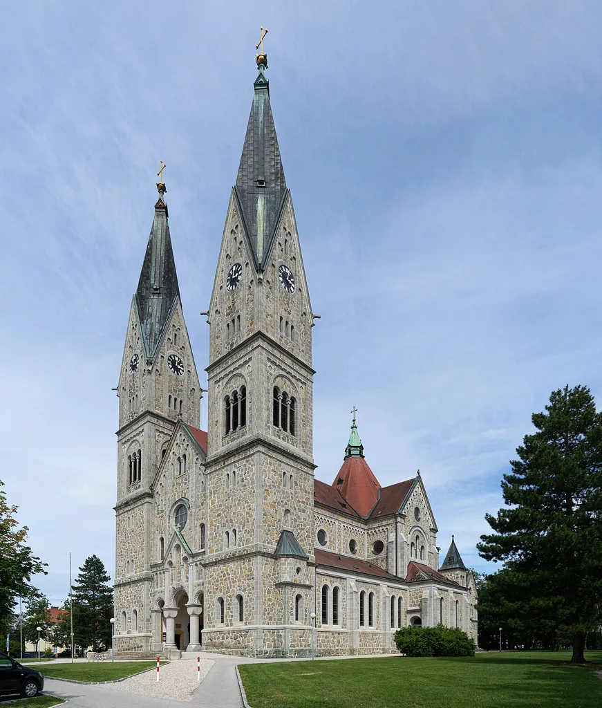 Herz Jesu Kirche, Wels