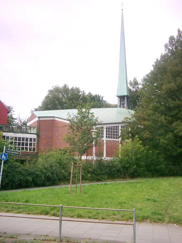 Die Dreieinigkeitsgemeinde/Kirche zur Heiligen Dreieinigkeit der Selbständigen Evangelisch-Lutherischen Kirche (SELK) in Hamburg-Hamm, Burgstraße.