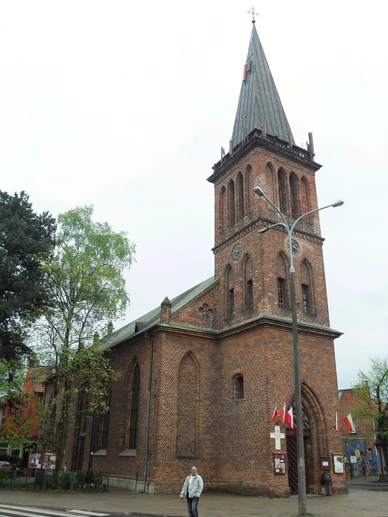 Gdańsk Orunia, ul. Gościnna 15 - dawny kościół ewangelicki św. Jerzego, obecnie rzymskokatolicki parafialny p.w. św. Jana Bosko, 1820-1823