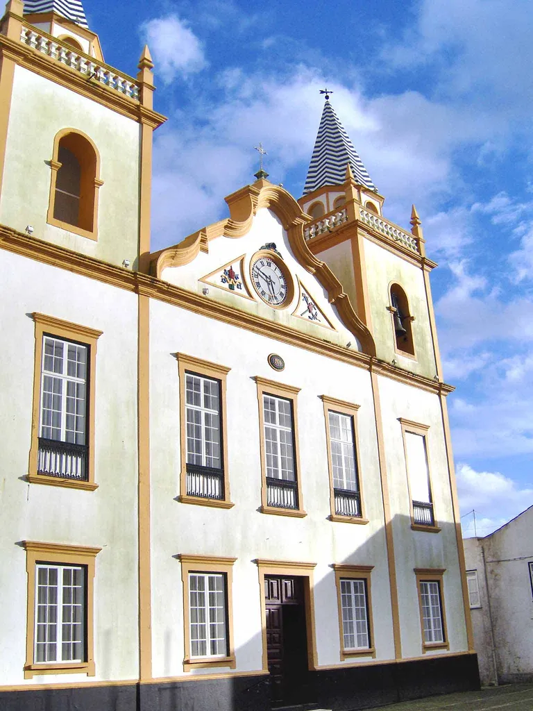 Igreja de São Pedro da Ribeirinha, ilha Terceira, Açores, Portugal