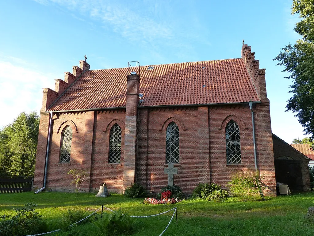 Kirche in Rothemühl