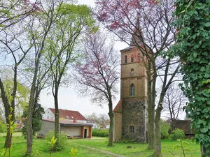 Dorfkirche Brädikow