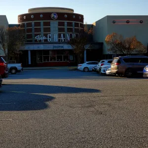 Regal Greensboro Grande Cinemas