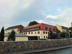 Burg Klein-Zimmern / St. Josephshaus