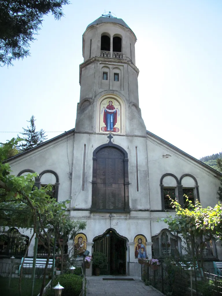 This photo is provided by the Historical Museum in Dupnitsa and is included in the album "Dupnitsa through the centuries" („Дупница през вековете“). Dupnitsa Municipality, Historical Museum - Dupnitsa. ISBN 978-954-8187-89-3.