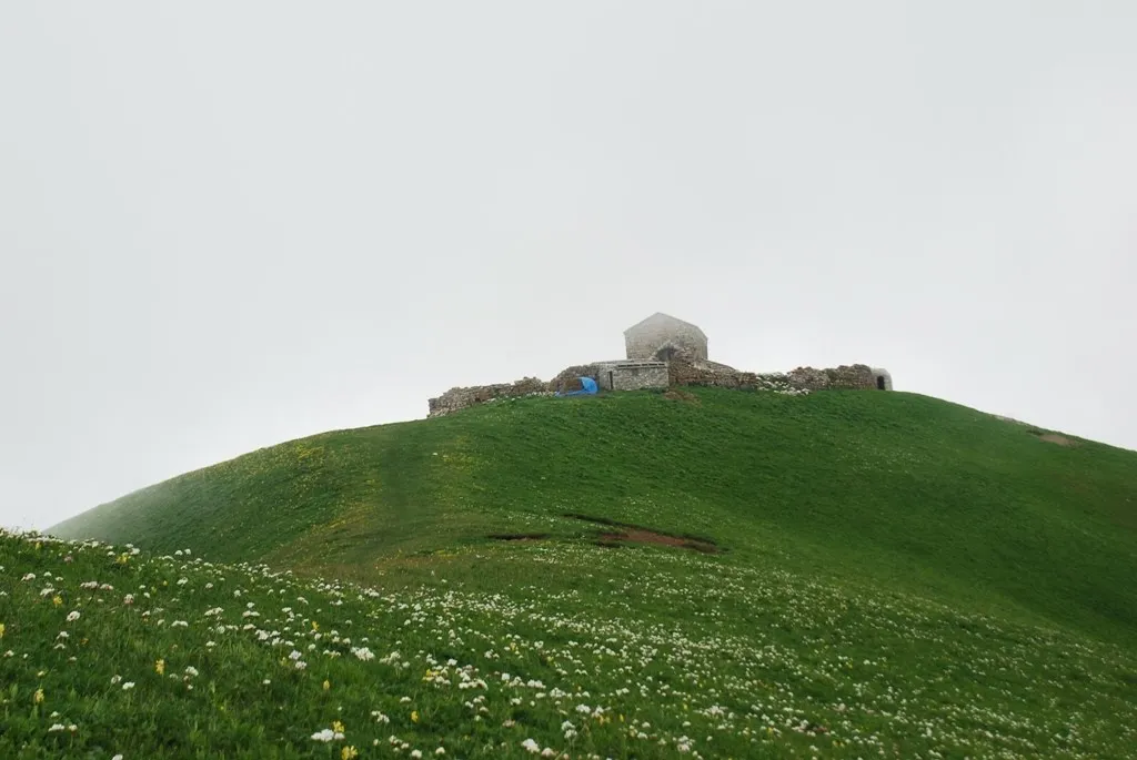 This is a photo of a cultural heritage monument in Georgia identified by the ID