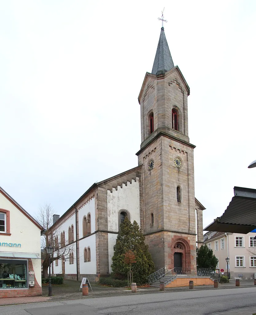 Protestant church in Waldfischbach‎.