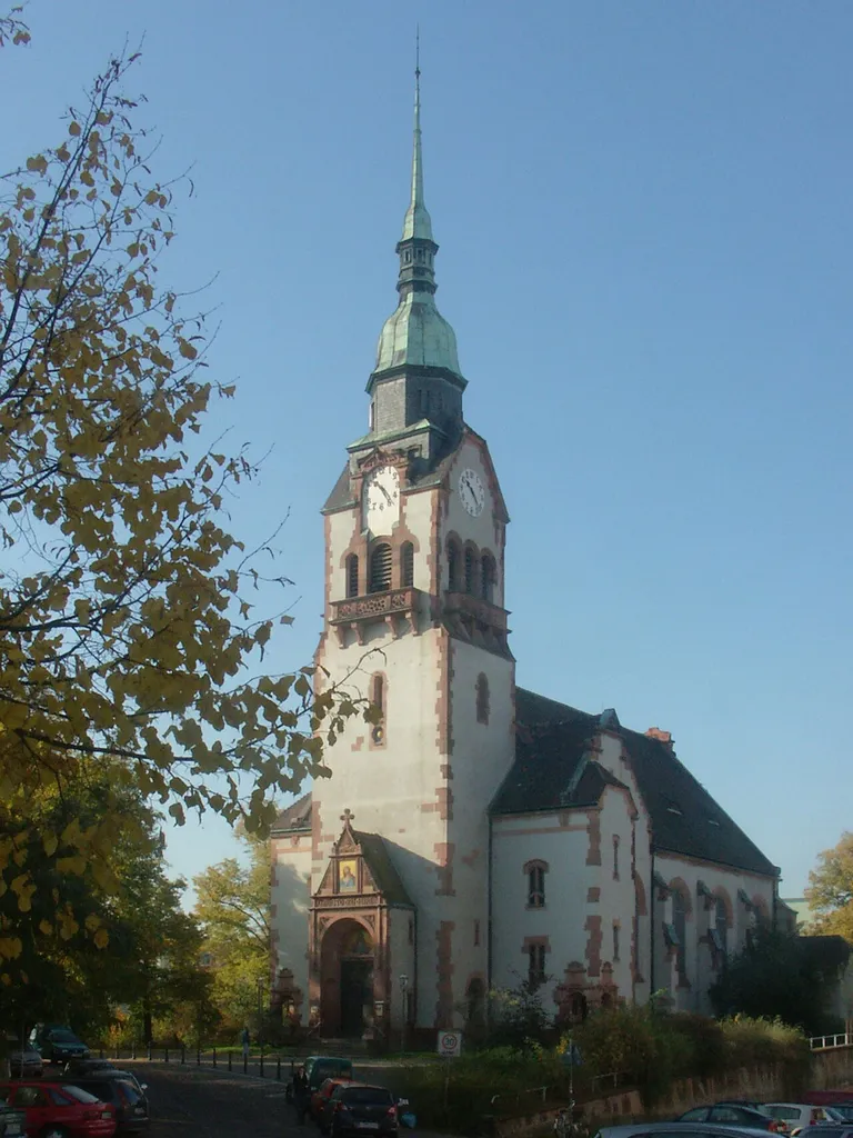 Lutheran Paul Gerhardt Church in Leipzig-Connewitz, Selneckerstraße 5