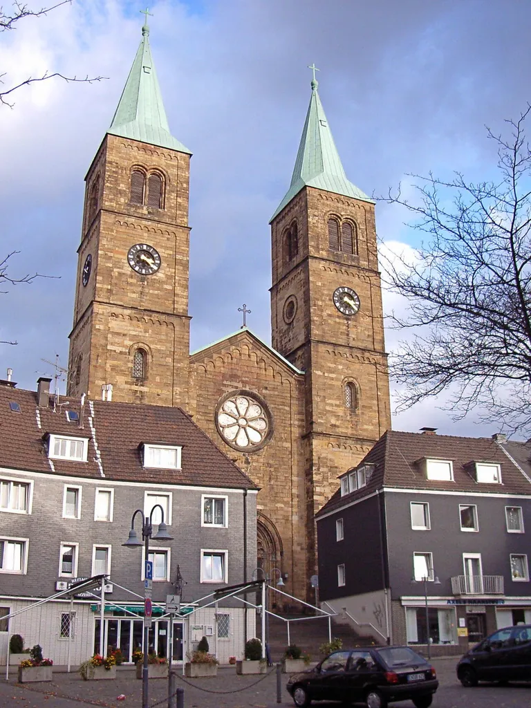 Blick vom Altmarkt auf Christuskirche in Schwelm (NRW, Deutschland)