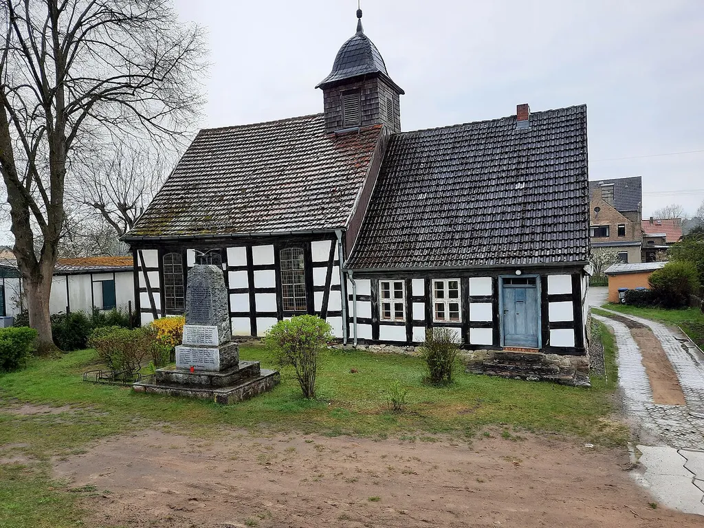 Dorfkirche Marienthal (Zehdenick), Blick von Osten