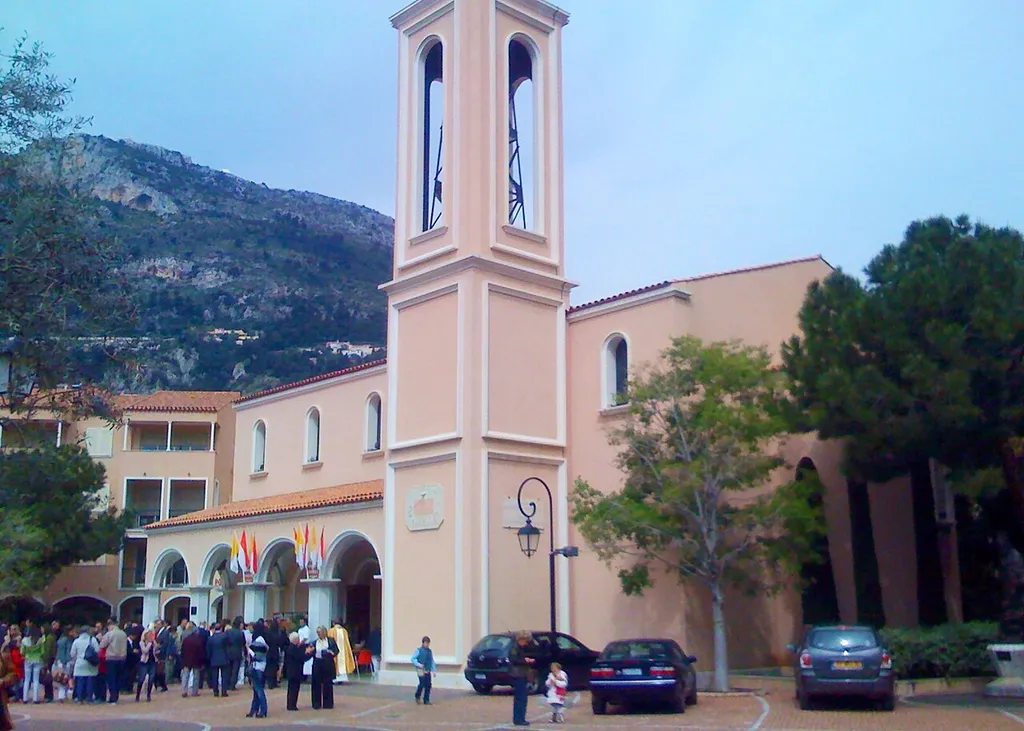 La Chiesa parrocchiale di Saint-Nicholas, Monaco (quartiere Fontvieille)