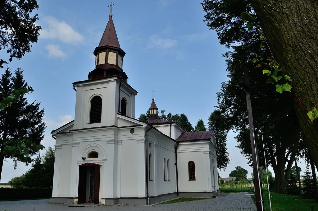 Kostel ve vesnici Cześniki, Polsko