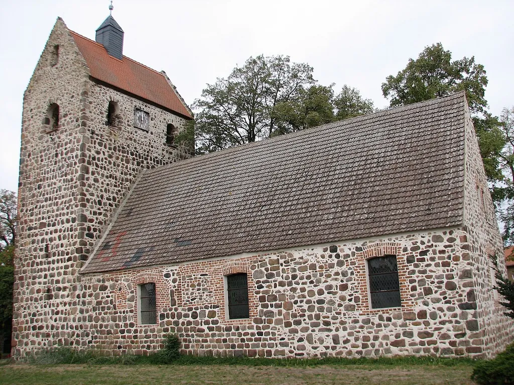 Kirche zu Nahrstedt (Oktober 2018)