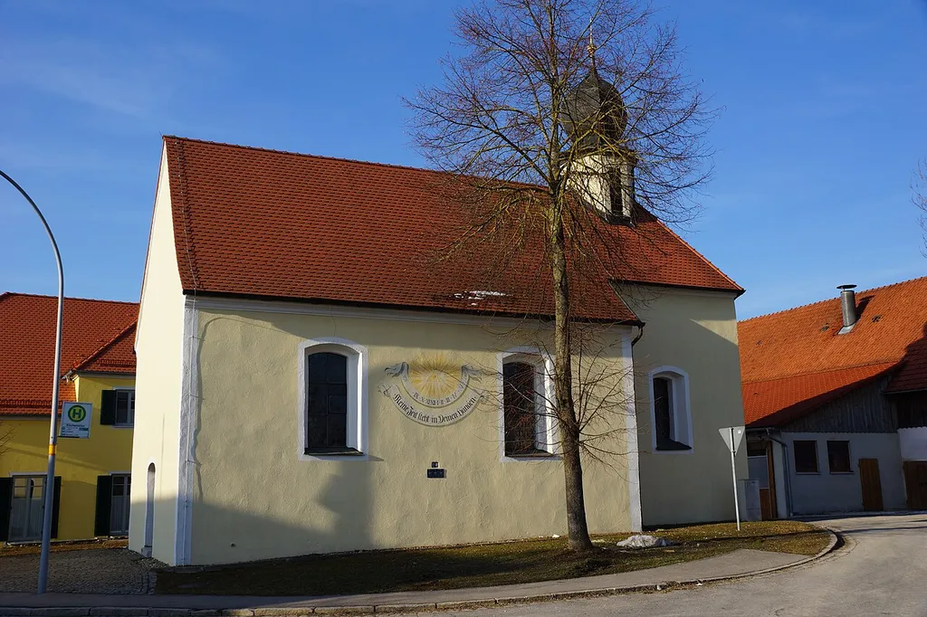 Die katholische Filialkirche St. Johannes in Kirchenwinn: