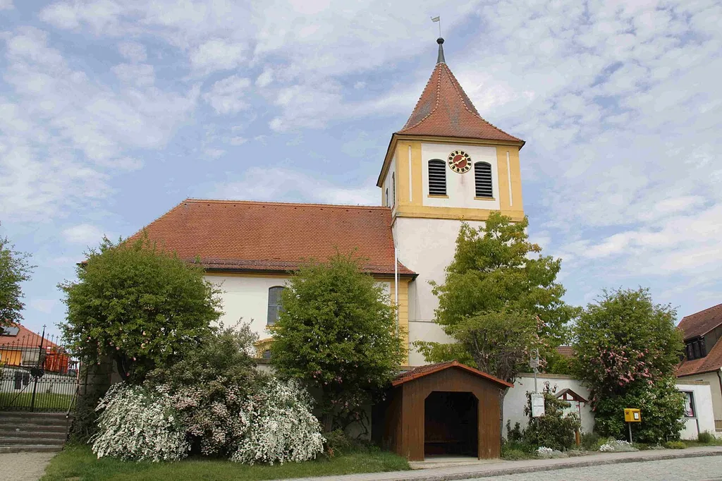 Kirche in Dornhausen