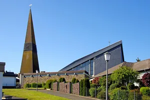 Heilig-Kreuz-Kirche