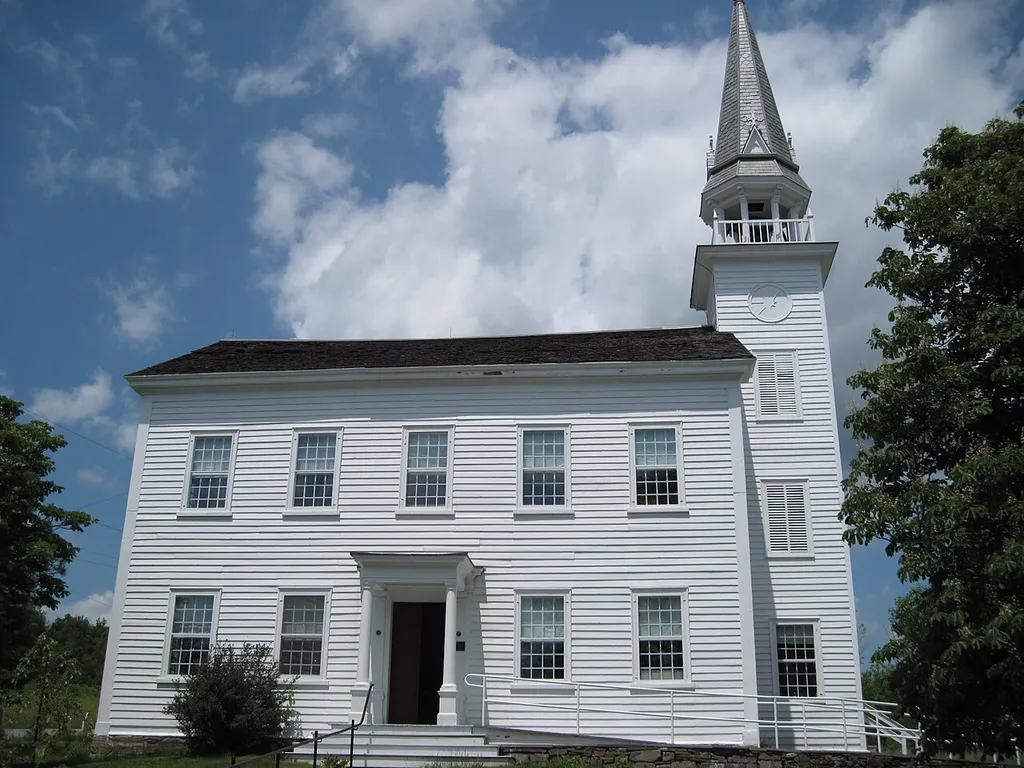 Located in the central square of the original Village of Duanesburg, this church was built by James Duane in 1792. It is the oldest unaltered Episcopal Church in NYS; its first sermon was conducted on August 24, 1793. Its interior contains an “hourglass” pulpit, common in churches of the period. Christ Church is the final resting place of James Duane and General William North. Photo by Wendy Voelker