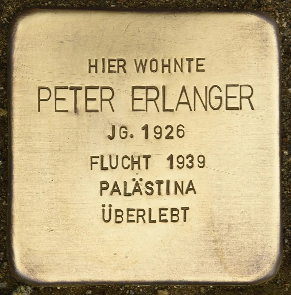 Stolperstein dedicated to Pinchas Erlanger