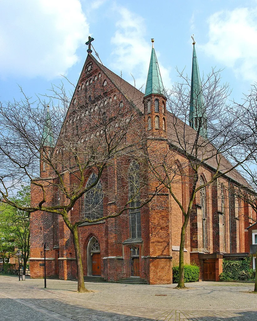 Propsteikirche St. Johann in BremenThe object shown is a protected cultural monument in the Free Hanseatic City of Bremen with the number 0681,T registered with the State Office for Monument Preservation. → Datenbankeintrag