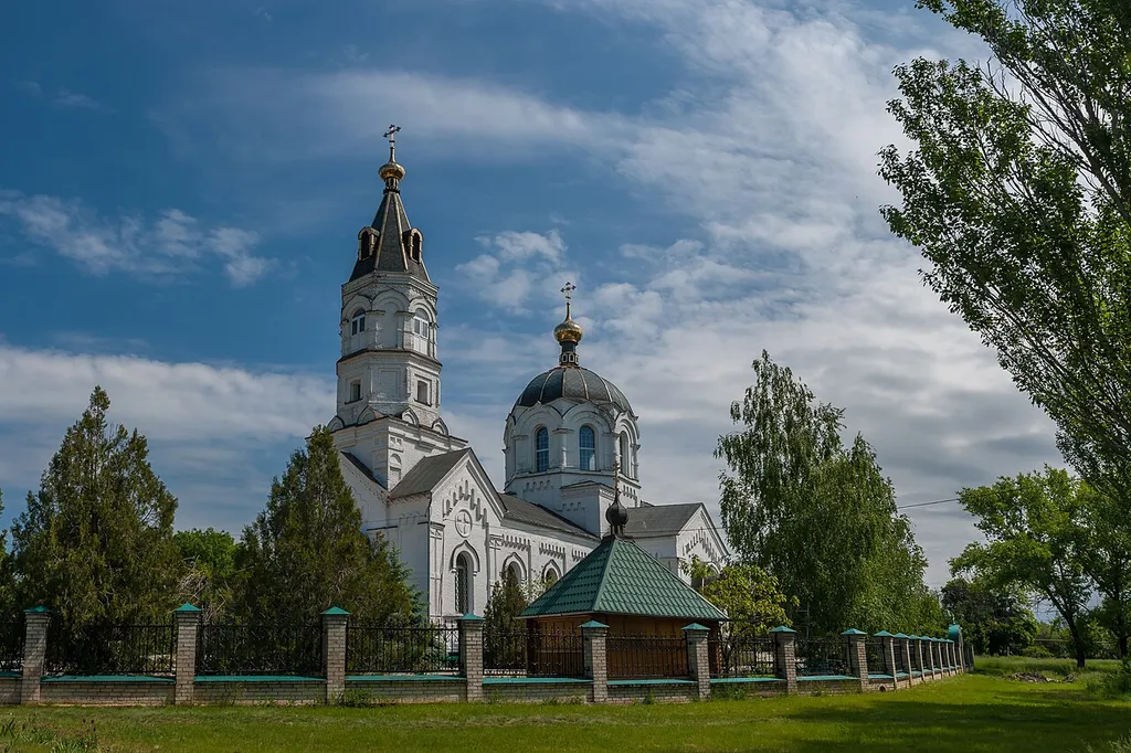 Церква (мур.), село Микільське, Храм святителя Миколая