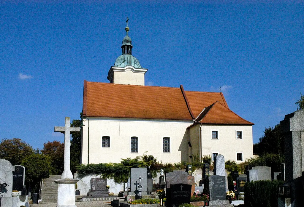 katholische Pfarrkirche heiliger Leonhard in Oberstinkenbrunn, Gemeinde Wullersdorf