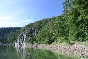 Výří skály u Oslova