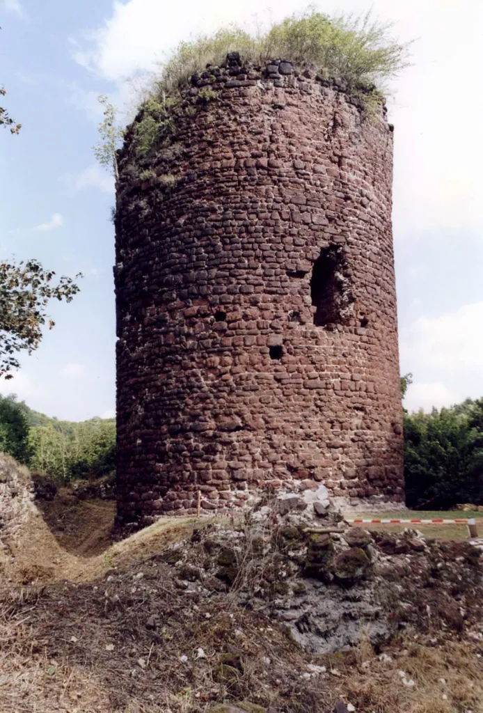 Ebersburg, Bergfried