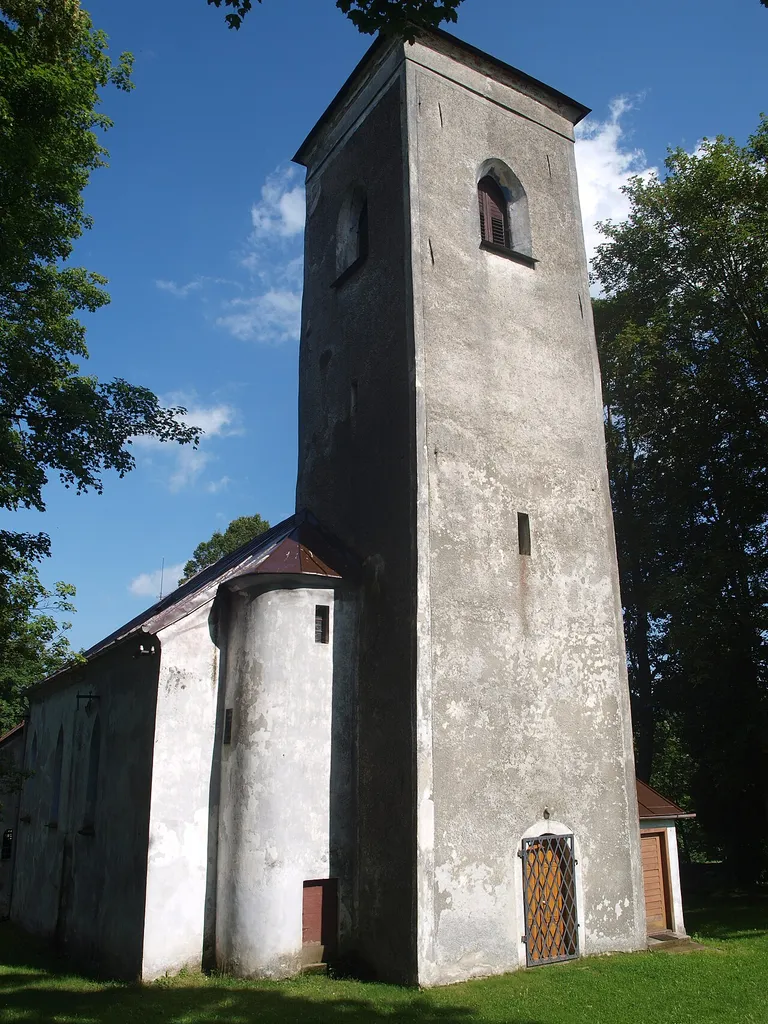 Kostel svatého Jiří v Lomnici (okr. Bruntál)