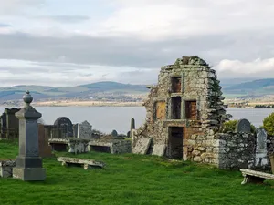 Cullicudden Church and burial ground