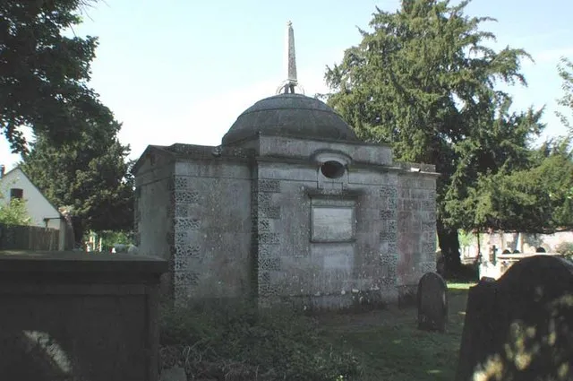 St Peter &amp; St Paul, Farningham, Kent Churchyard Nash Mausoleum