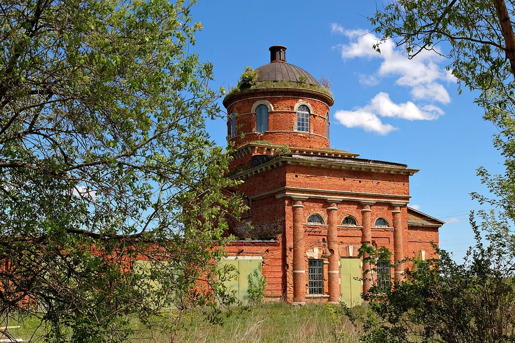 Tula Oblast. Village Nikitskoye. Holy Trinity Church