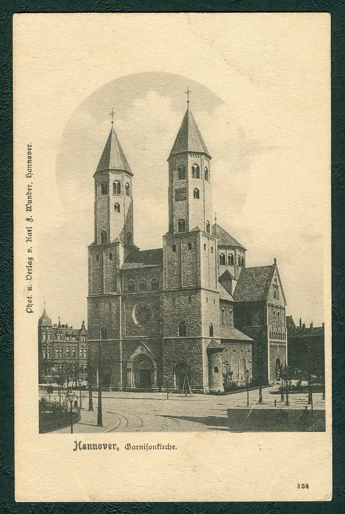 The church Garnisonkirche in Hanover had been used especially for the prussion armee.