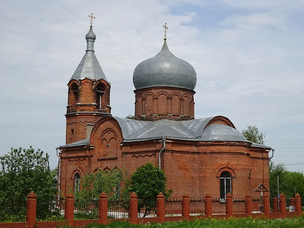 Церковь Успения Пресвятой Богородицы с оградой: Мячково, Московская область