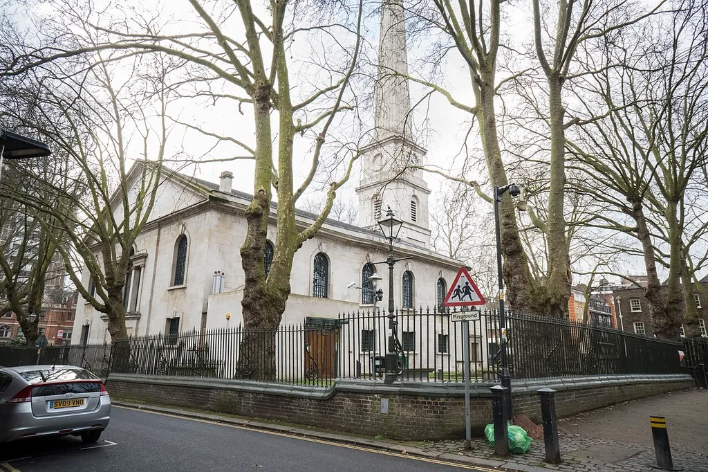 Railings and gates around St Luke's churchyard