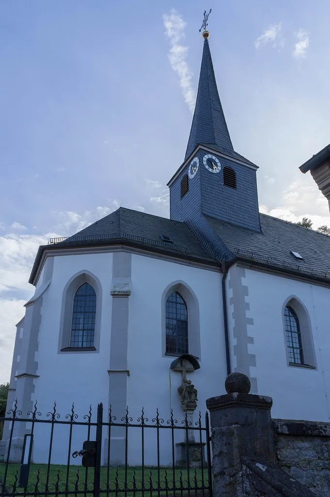 This is a photograph of an architectural monument.It is on the list of cultural monuments of Bayern, no. D-6-79-170-241.
