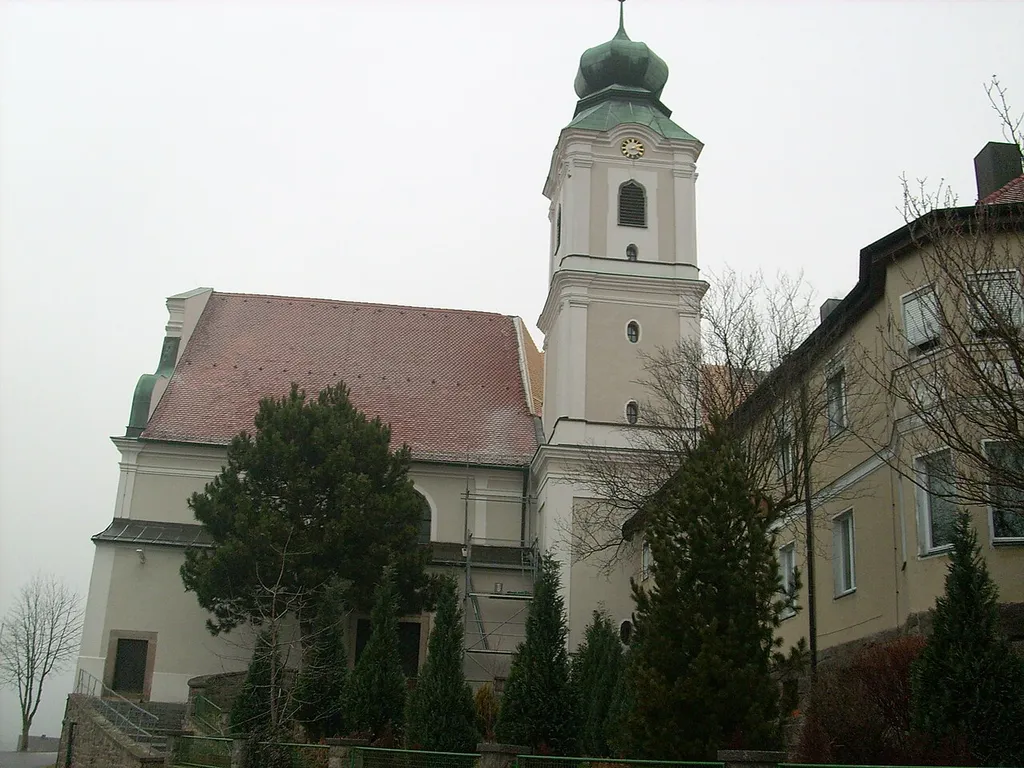 Außenansicht von St. Felix in Neustadt/WN