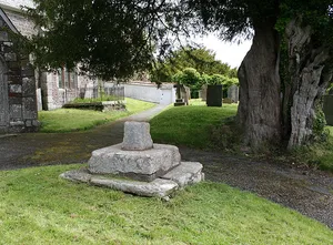 Churchyard cross 4m south of Zeal Monachorum church porch