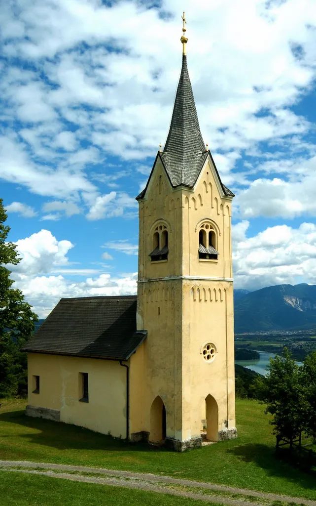 Subsidiary church Saint Margaret in the community of Koettmannsdorf, district of Klagenfurt Land, Carinthia, Austria This media shows the protected monument with ObjektID 12451 in Austria. (Commons, de, Wikidata)