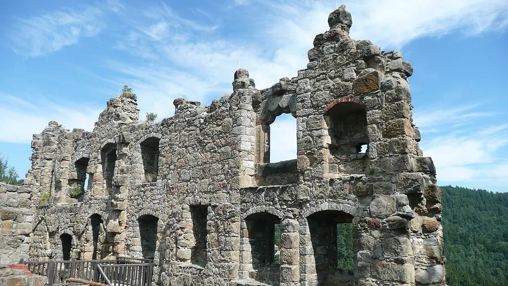 Burgruine auf dem Berg Oybin