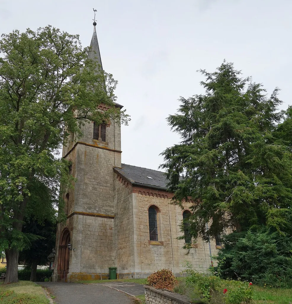 Southern view of the church in Kirchlotheim , Vöhl municipality , Waldeck-Frankenberg district, Hesse state, Germany.