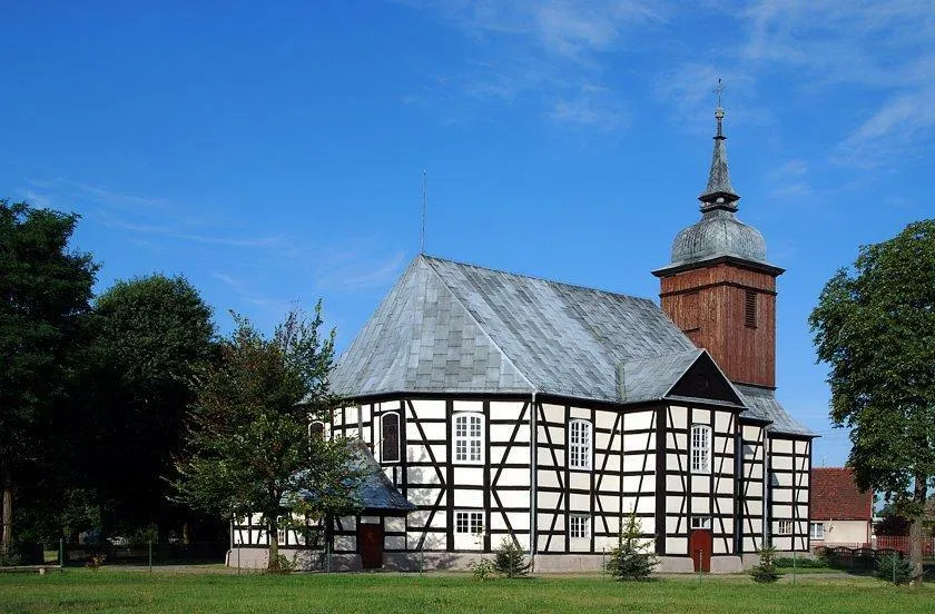 Kościół św. Teresy od Dzieciątka Jezus w Bojadłach.