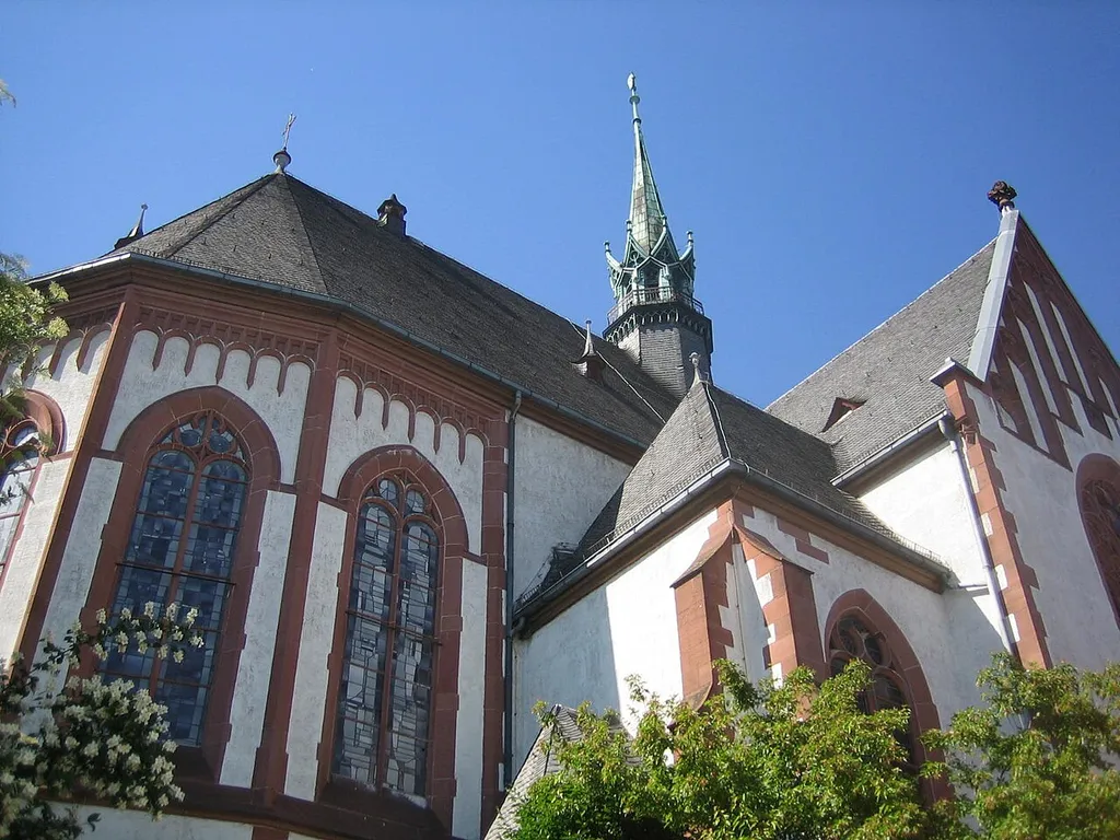 Herz-Jesu-Kirche Mainz-Mombach