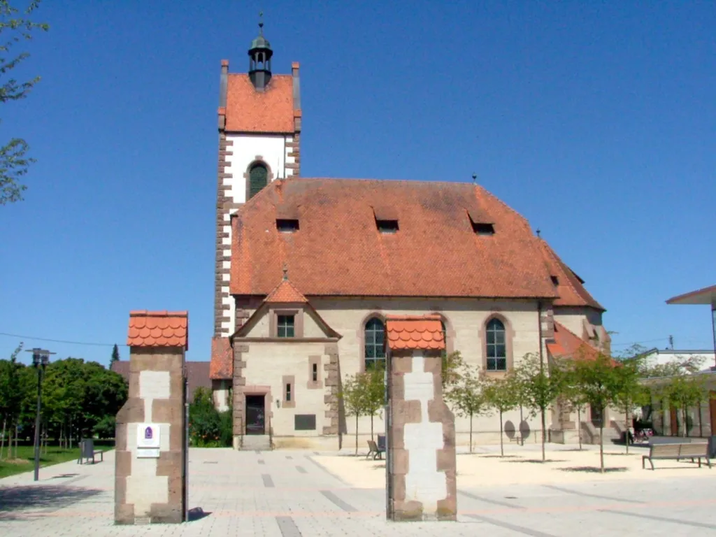 Auferstehungskirche erbaut 1909